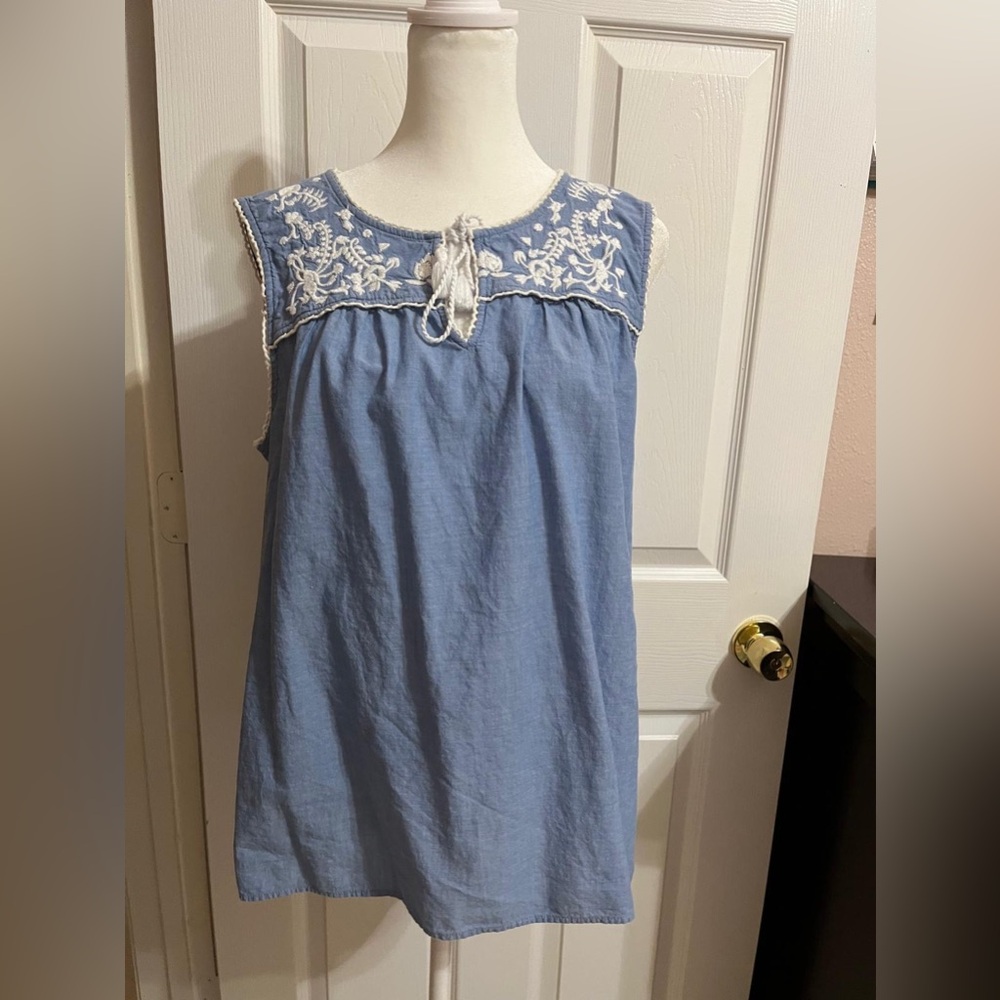 Blue Embroidered Sleeveless Women’s Top